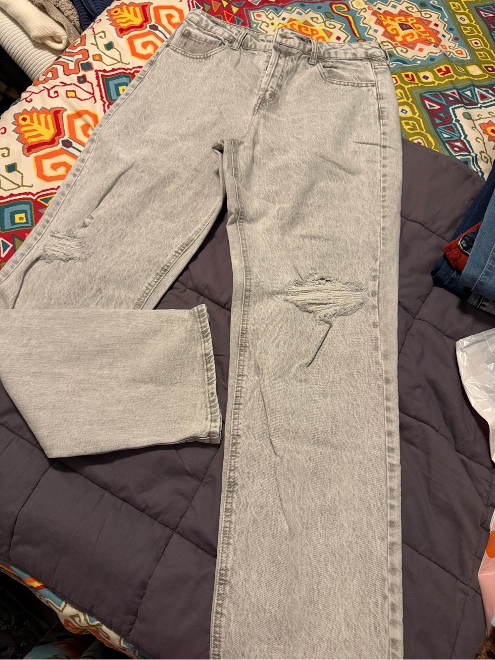 wild fable Light Gray Distressed Straight-Leg Jeans